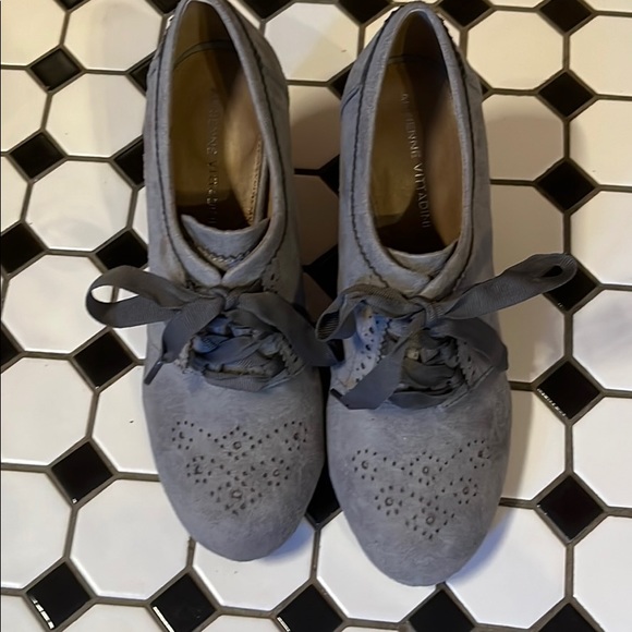 Oxford Booties - Picture 2 of 7